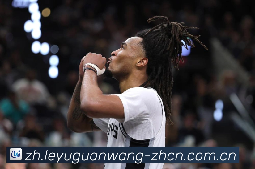 东契奇停赛詹姆斯领队迎战奇才文班冲击马刺九连胜赛场复盘:最新赛事动态与深度分析 东契奇停赛詹姆斯领队迎战奇才文班冲击马刺九连胜赛场复盘:最新赛事动态与深度分析
